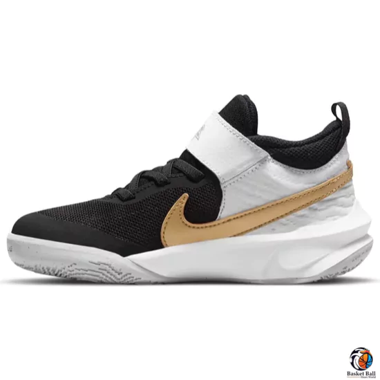 nike team hustle d 10 Best basketball shoes